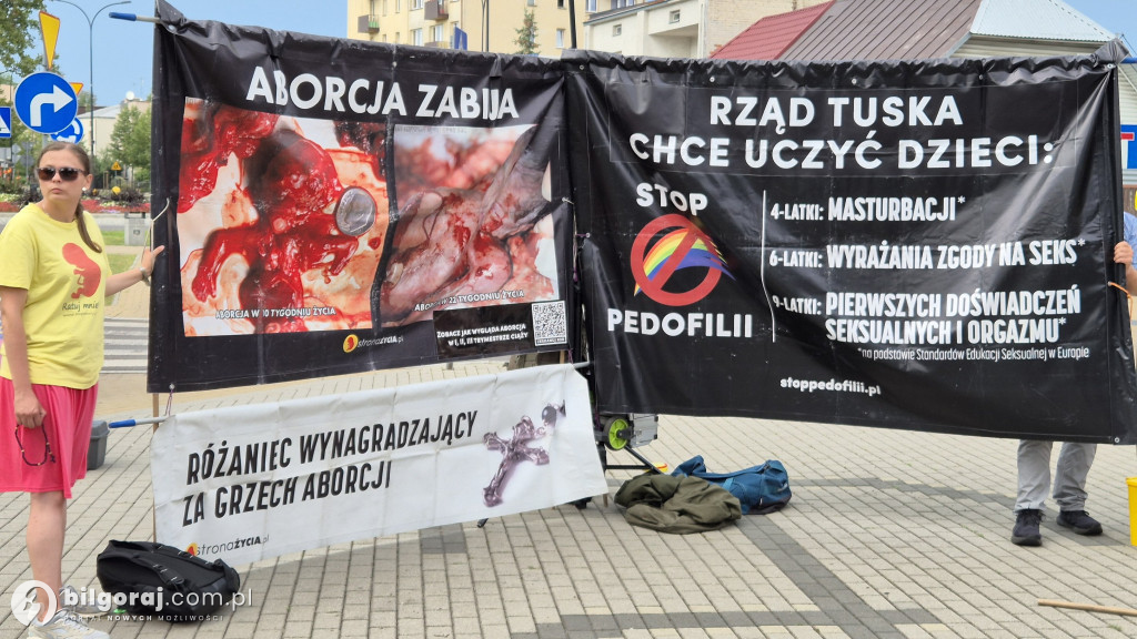 Nabożeństwo różańcowe i pikieta antyaborcyjna w Biłgoraju: W imię życia i prawa do przyszłości