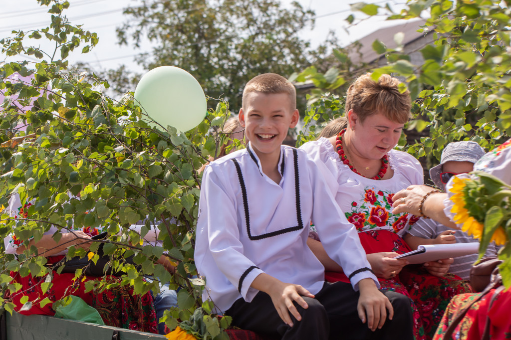 Święto plonów w Tereszpolu: Korowód, Msza św. i występy artystyczne