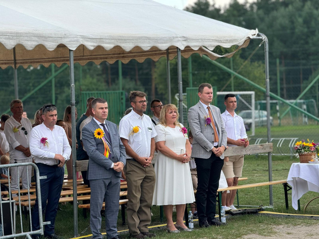 Święto plonów w Tereszpolu: Korowód, Msza św. i występy artystyczne