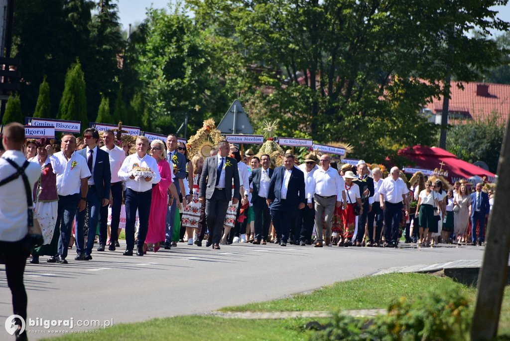 Dożynki powiatu biłgorajskiego w Obszy: Święto plonów i wdzięczności