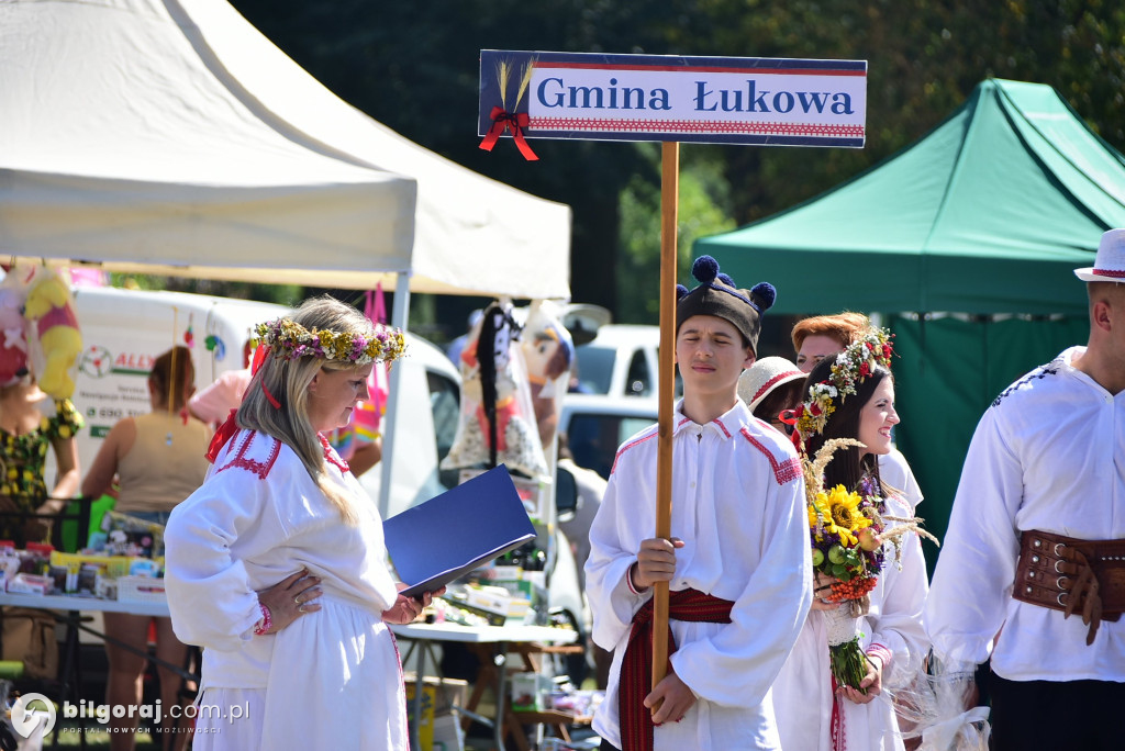 Dożynki powiatu biłgorajskiego w Obszy: Święto plonów i wdzięczności