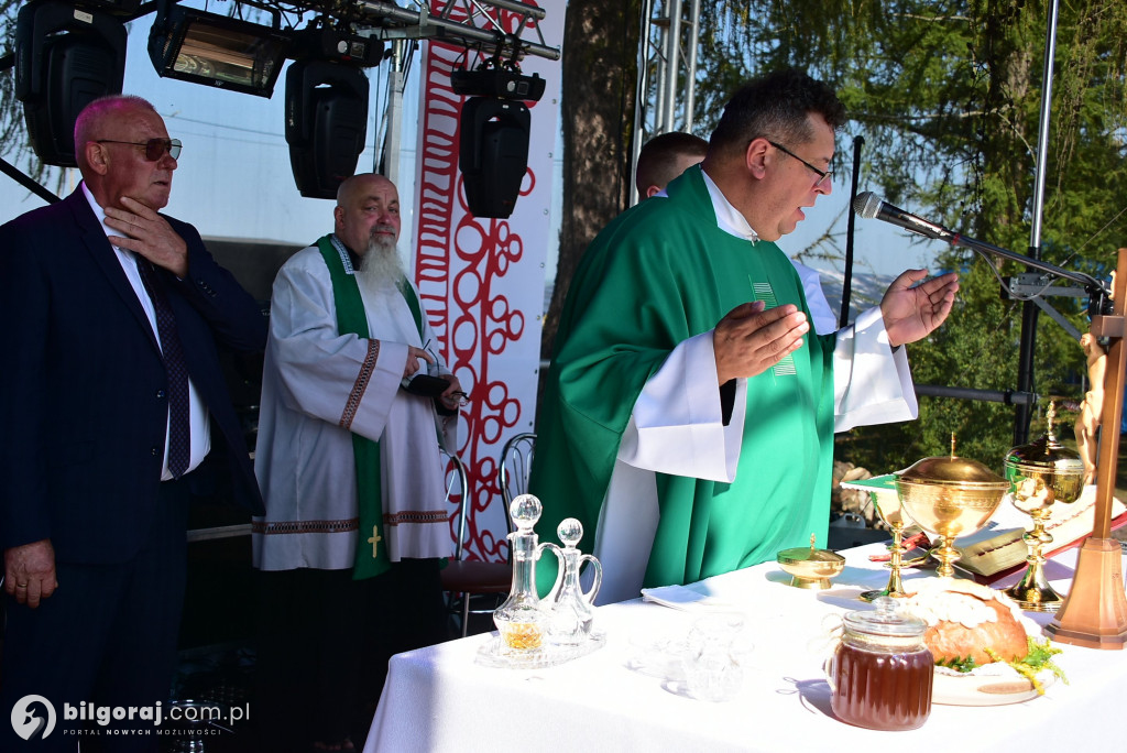 Dożynki powiatu biłgorajskiego w Obszy: Święto plonów i wdzięczności