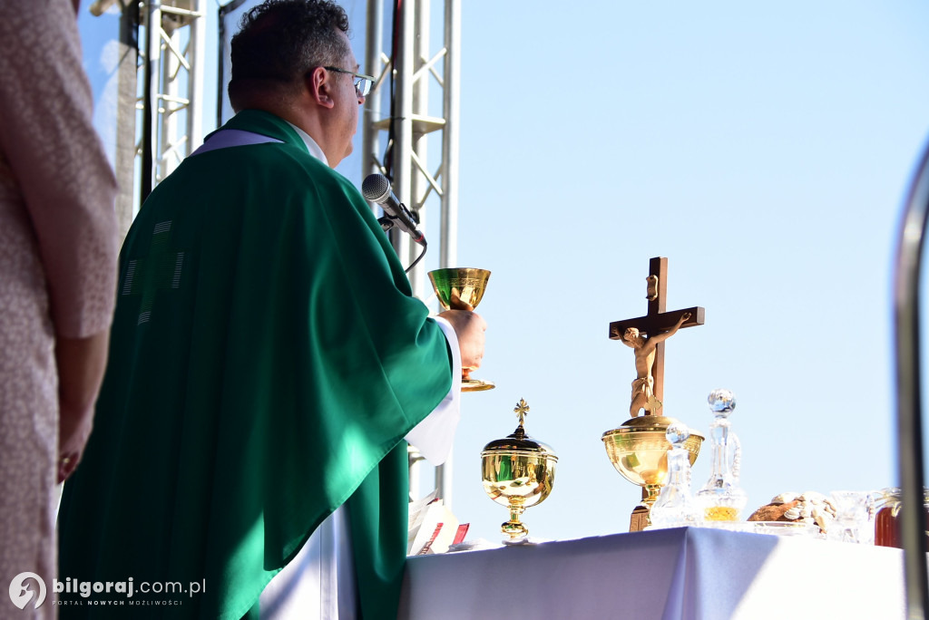 Dożynki powiatu biłgorajskiego w Obszy: Święto plonów i wdzięczności