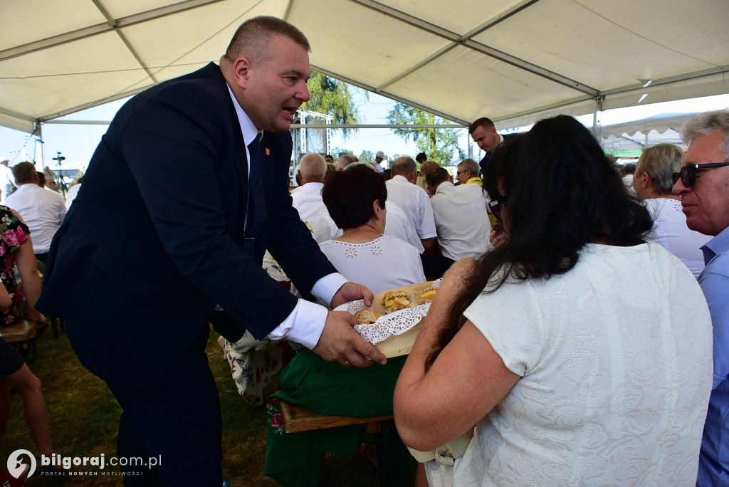 Dożynki powiatu biłgorajskiego w Obszy: Święto plonów i wdzięczności