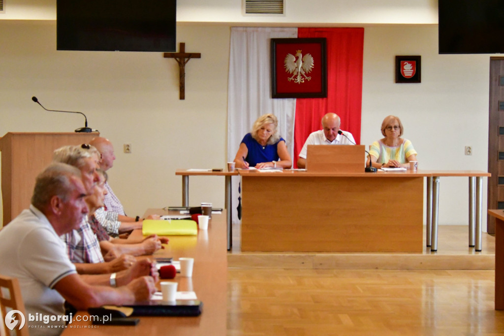 IX sesja Biłgorajskiej Rady Seniorów: Rozwój miasta i wsparcie dla seniorów