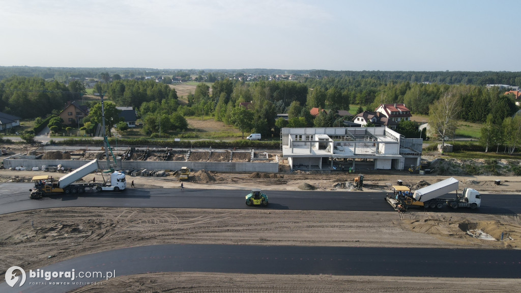 Zbliżamy się do otwarcia Autodromu Biłgoraj: Ostatnie prace nad nawierzchnią!