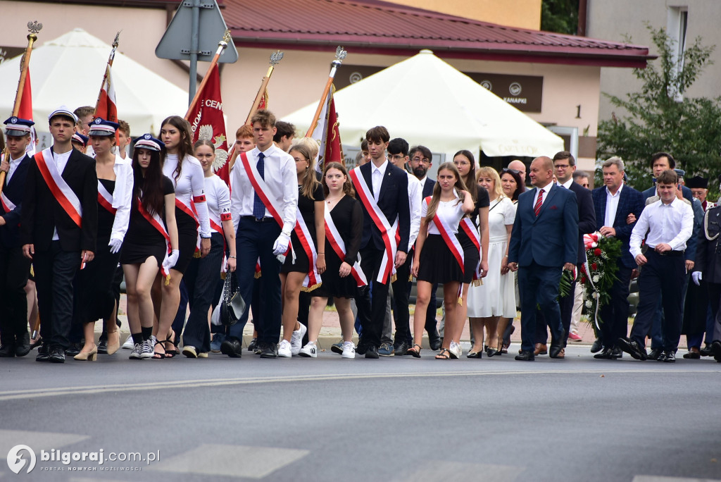 Cześć Bohaterom: Uroczystości 85. rocznicy wybuchu II wojny światowej w Biłgoraju