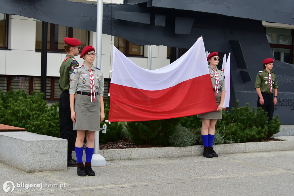 Cześć Bohaterom: Uroczystości 85. rocznicy wybuchu II wojny światowej w Biłgoraju