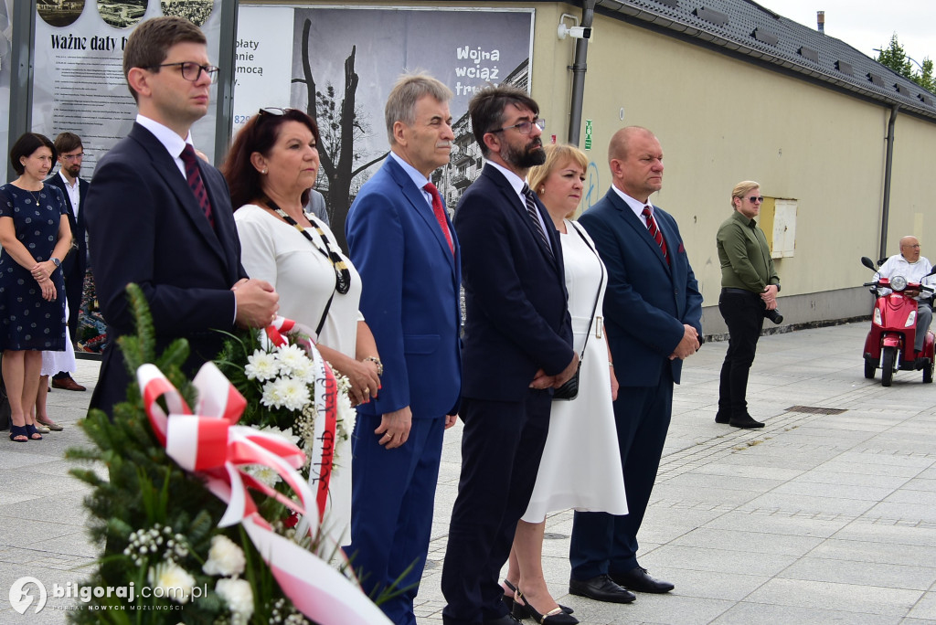 Cześć Bohaterom: Uroczystości 85. rocznicy wybuchu II wojny światowej w Biłgoraju
