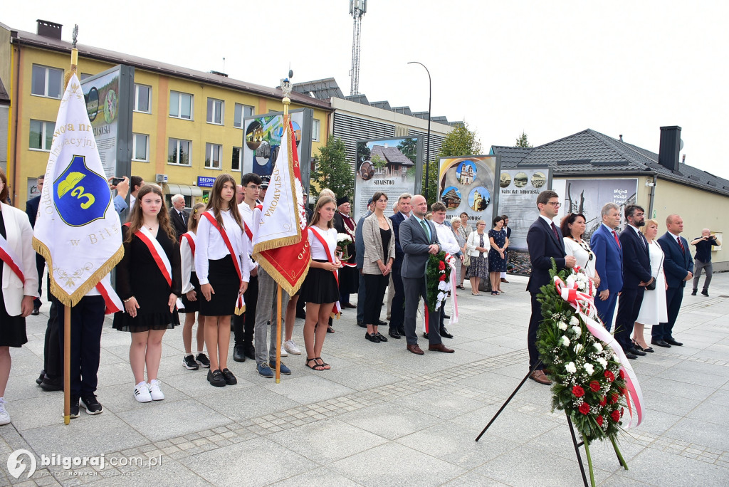 Cześć Bohaterom: Uroczystości 85. rocznicy wybuchu II wojny światowej w Biłgoraju