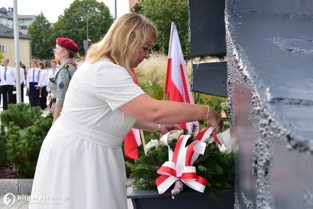 Cześć Bohaterom: Uroczystości 85. rocznicy wybuchu II wojny światowej w Biłgoraju
