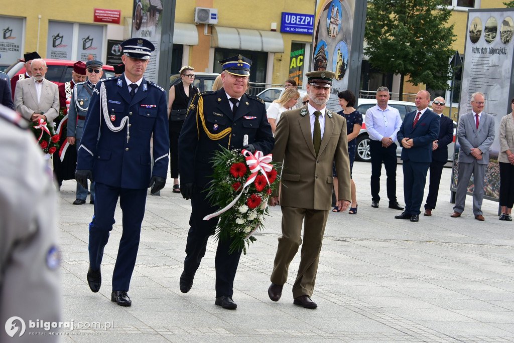 Cześć Bohaterom: Uroczystości 85. rocznicy wybuchu II wojny światowej w Biłgoraju