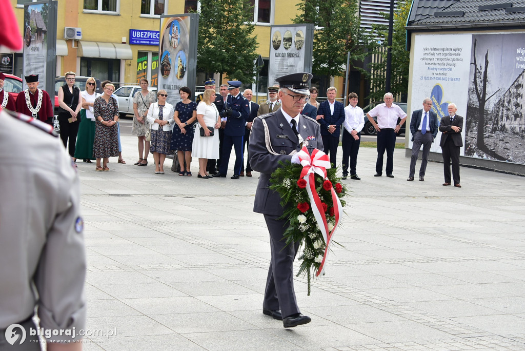 Cześć Bohaterom: Uroczystości 85. rocznicy wybuchu II wojny światowej w Biłgoraju