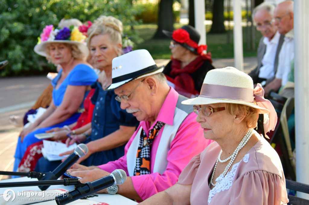 Seniorzy w akcji: Narodowe Czytanie 