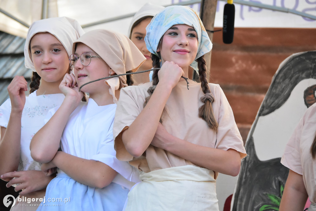 V Przegląd Zespołów Obrzędowych Powiatu Biłgorajskiego w Zagrodzie Sitarskiej