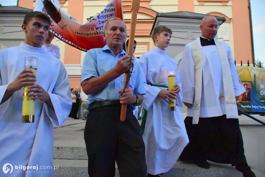 Krucjata Różańcowa za Ojczyznę w Biłgoraju: Świadectwo wiary i nadziei