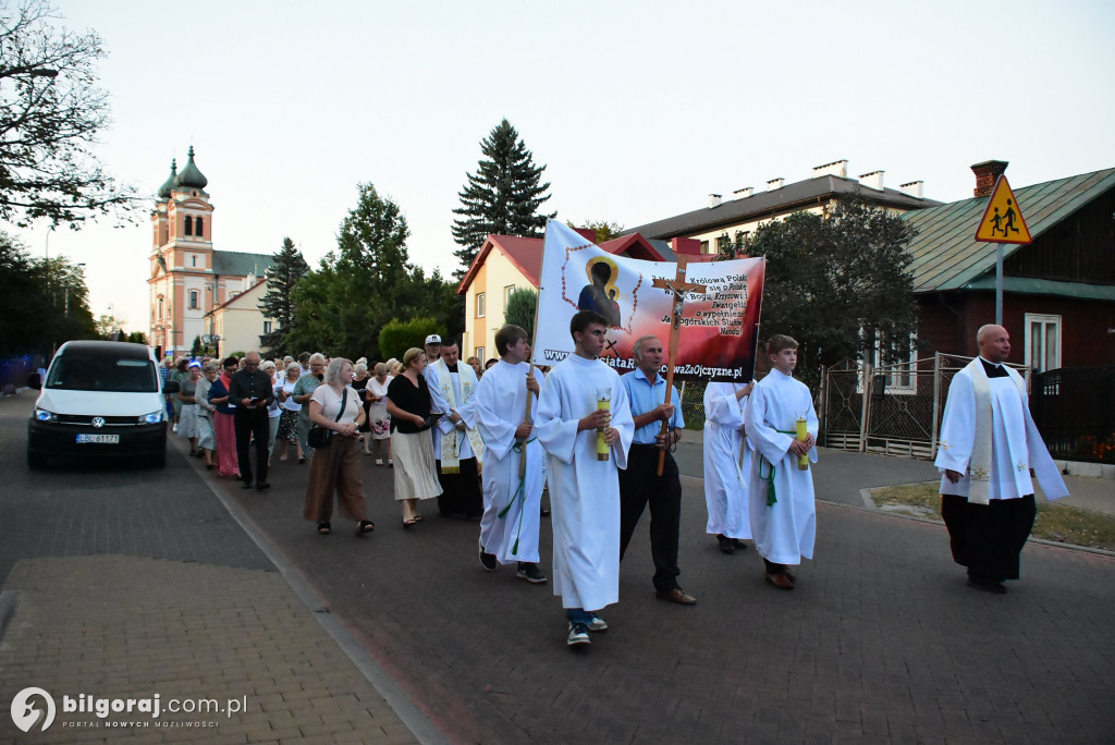 Krucjata Różańcowa za Ojczyznę w Biłgoraju: Świadectwo wiary i nadziei