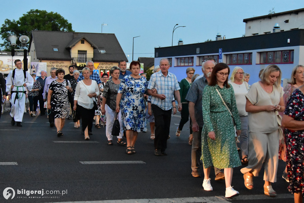 Krucjata Różańcowa za Ojczyznę w Biłgoraju: Świadectwo wiary i nadziei