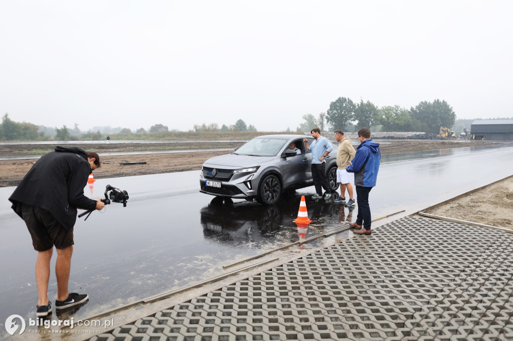 Dziennikarze z TVN Turbo na Autodromie w Biłgoraju