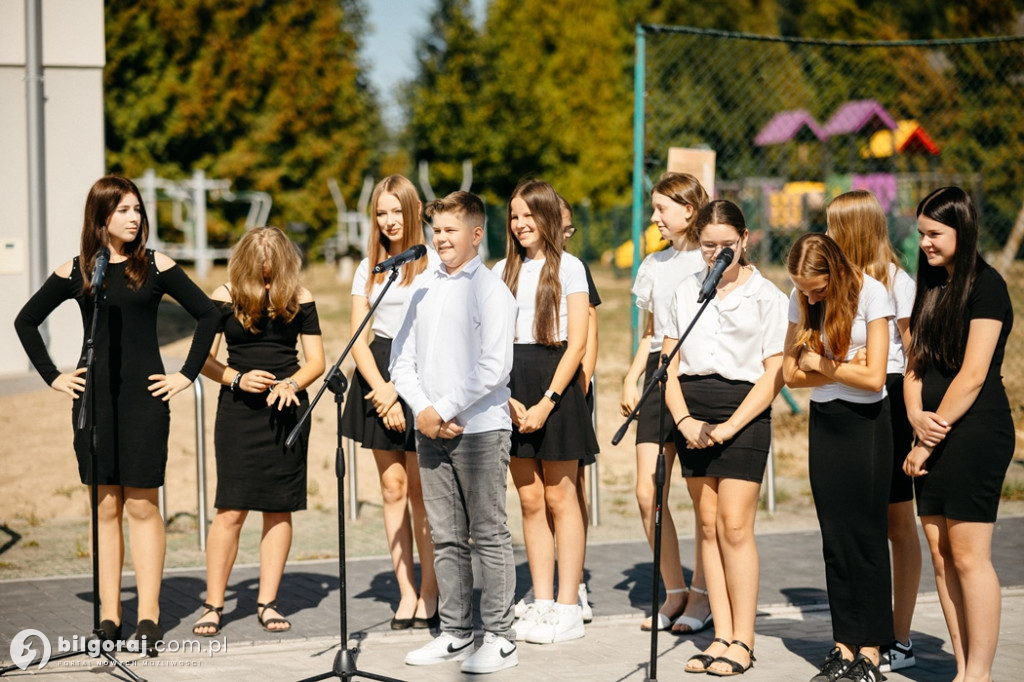 Uroczyste otwarcie Szkoły Podstawowej w Różańcu Drugim