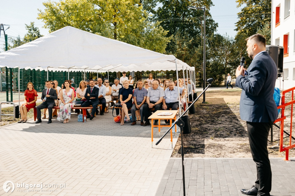 Uroczyste otwarcie Szkoły Podstawowej w Różańcu Drugim