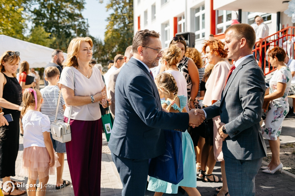 Uroczyste otwarcie Szkoły Podstawowej w Różańcu Drugim