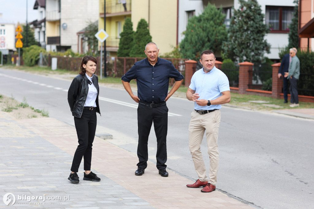 Bezpieczniejsza komunikacja w Biłgoraju – zakończenie budowy drogi dla pieszych i rowerów przy Bagiennej