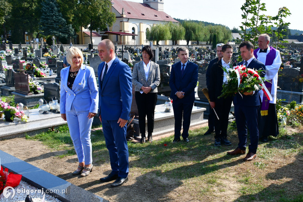 Tereszpol. Pochowanie szczątek żołnierzy WP