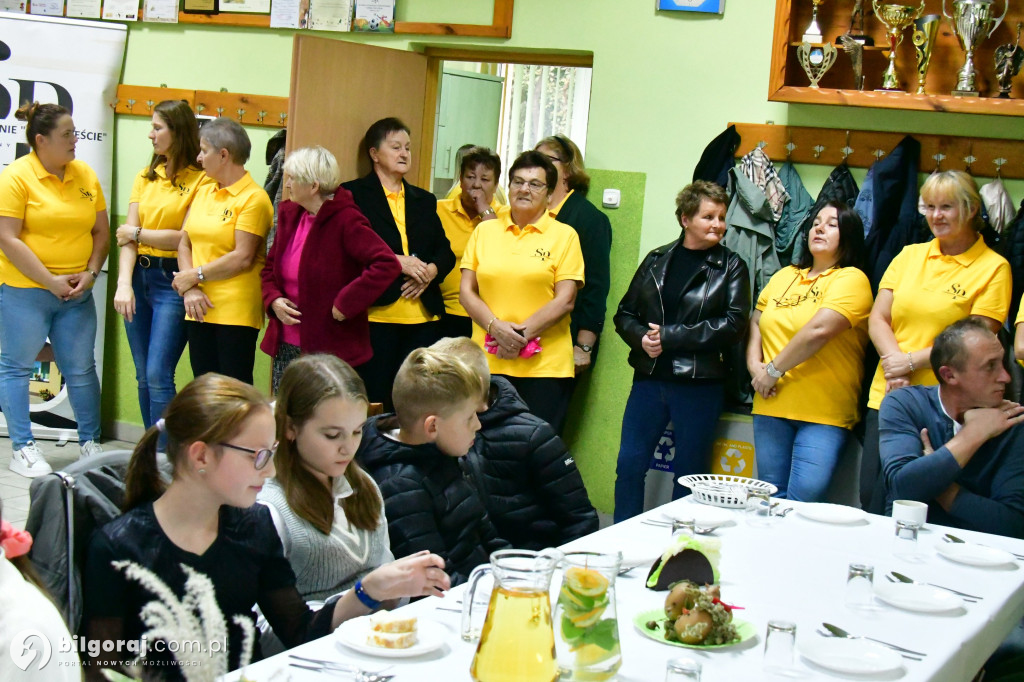 Święto Pieczonego Ziemniaka w Potoku Górnym: Integracja, tradycja i zabawa