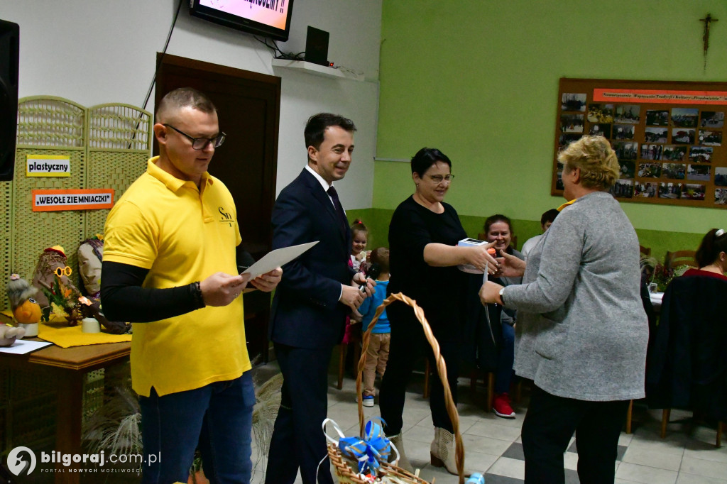 Święto Pieczonego Ziemniaka w Potoku Górnym: Integracja, tradycja i zabawa