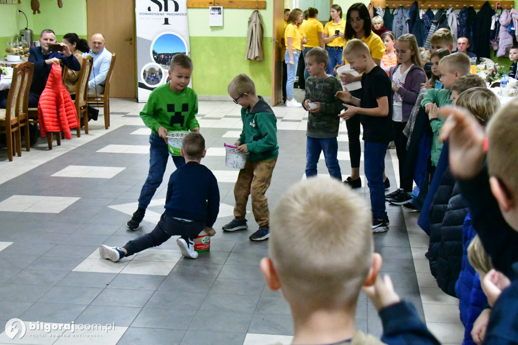 Święto Pieczonego Ziemniaka w Potoku Górnym: Integracja, tradycja i zabawa