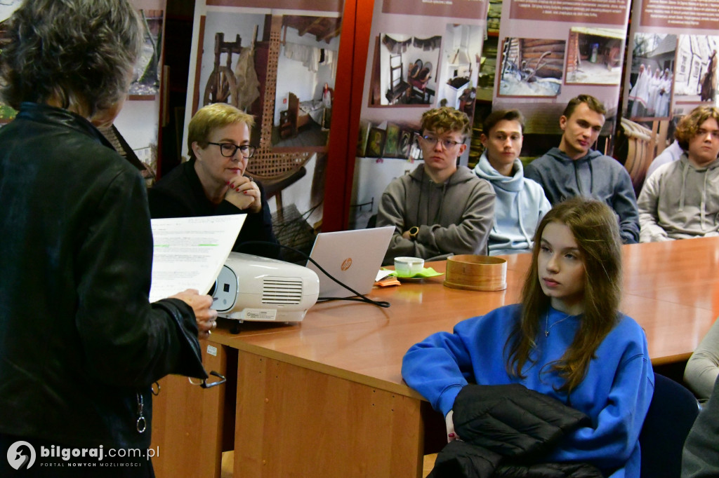 Był wykład, będzie gra terenowa. MiPBP w Biłgoraju realizuje projekt