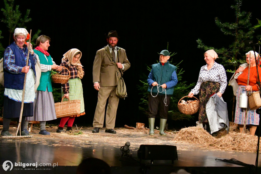 Ruch teatrów wiejskich w Polsce - Ochranianie tożsamości kulturowej