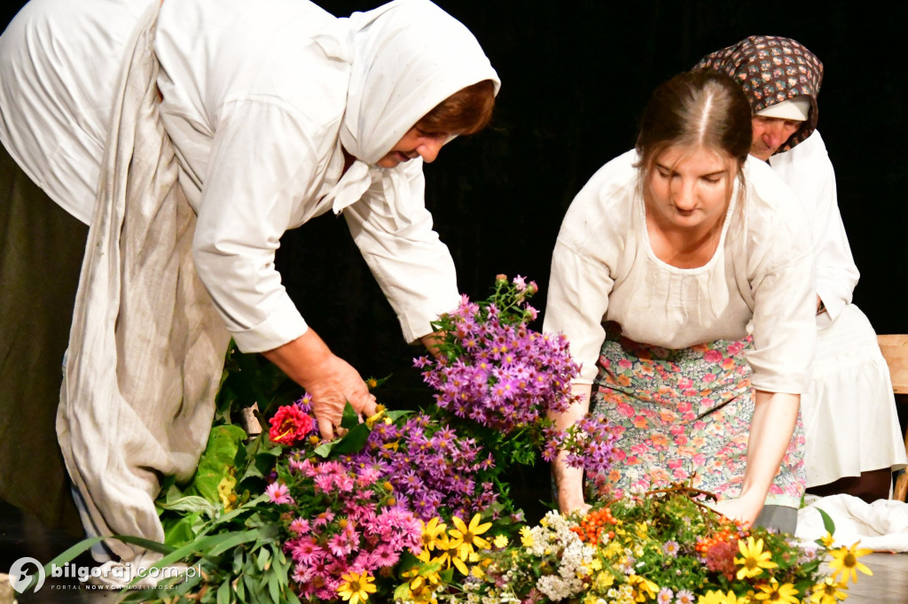 Ruch teatrów wiejskich w Polsce - Ochranianie tożsamości kulturowej