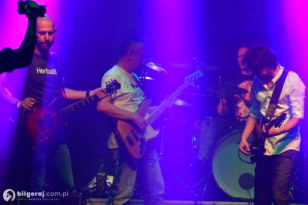 Rockowe brzmienia w Biłgoraju: Koncert DAYLIGHT THORN i HEAD VISION