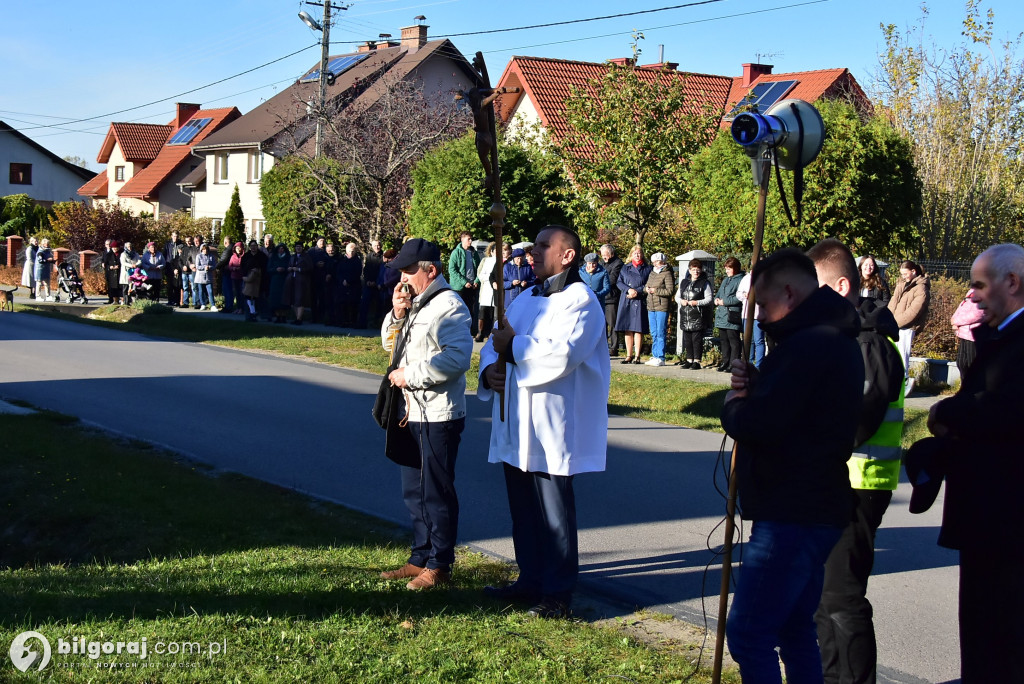 Dereźnia. Procesja różańcowa. Wiara i tradycja mieszkańców