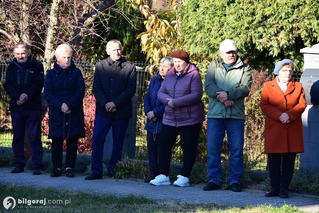 Dereźnia. Procesja różańcowa. Wiara i tradycja mieszkańców