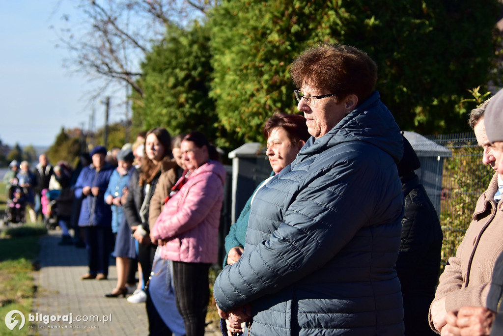 Dereźnia. Procesja różańcowa. Wiara i tradycja mieszkańców