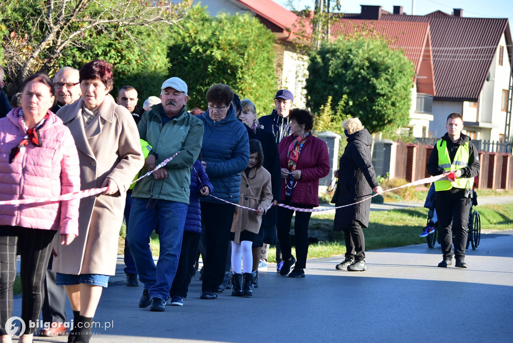 Dereźnia. Procesja różańcowa. Wiara i tradycja mieszkańców