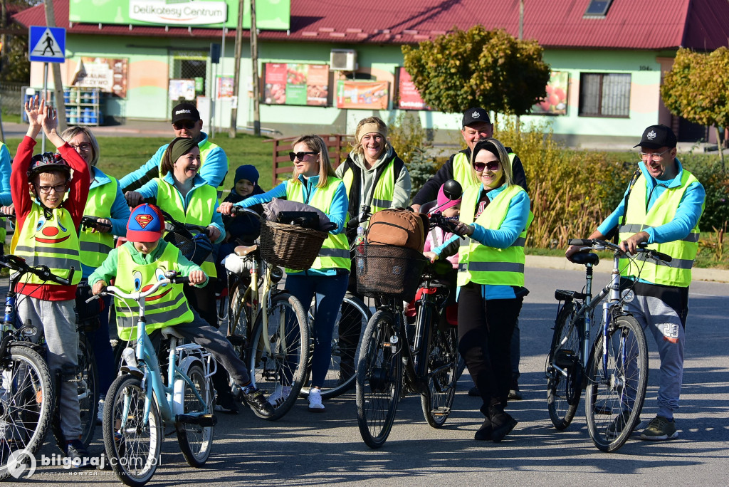 Rajd rowerowy z KGW w Potoku Górnym - Integracja, turystyka i radość