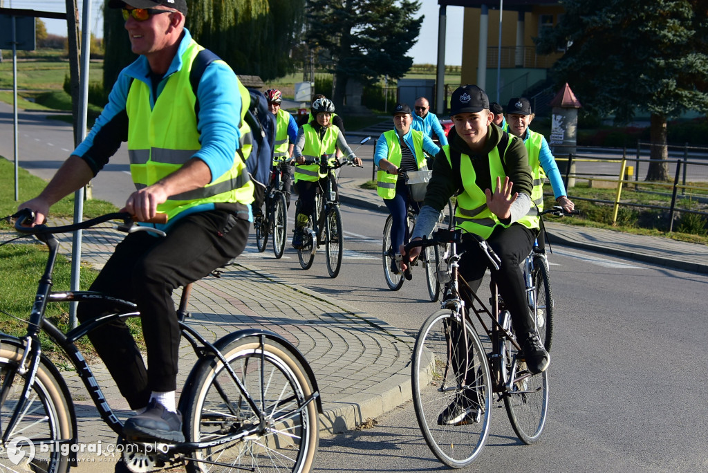 Rajd rowerowy z KGW w Potoku Górnym - Integracja, turystyka i radość