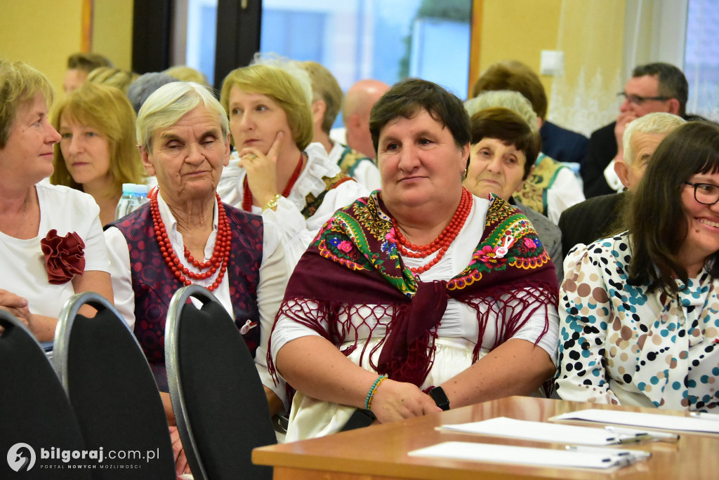 Jesienna Biesiada Kulturalna w Starym Bidaczowie: Święto patriotyzmu i tradycji