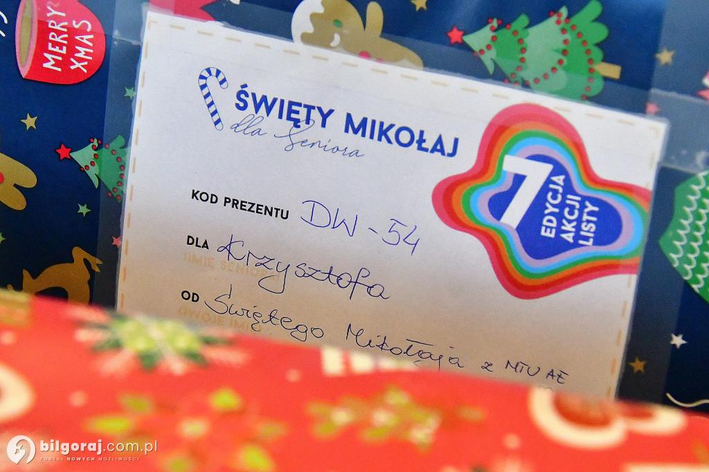 Mikołajkowe prezenty dla podopiecznych DPS dla Kombatantów