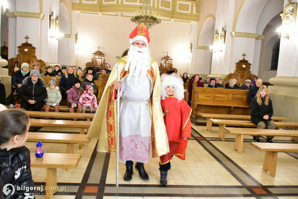 Wizyta Świętego Mikołaja w Kościele św. Marii Magdaleny