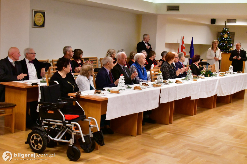 Bożonarodzeniowa Opowieść: UTW z Biłgoraja na scenie