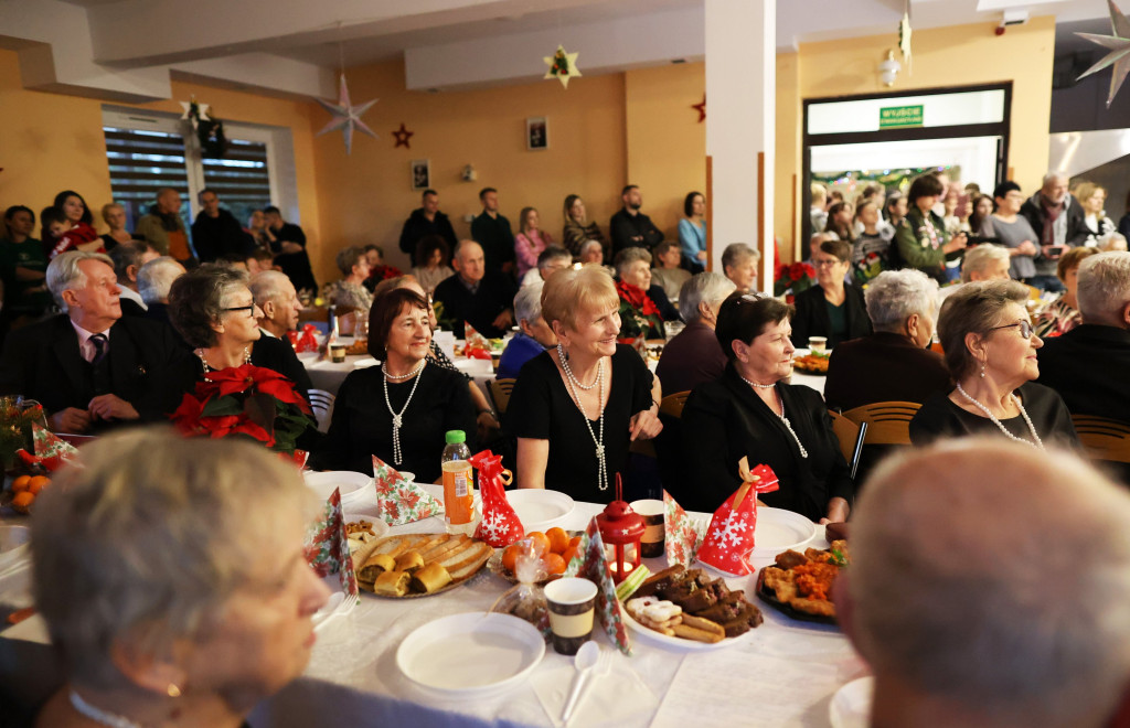 Otwarta wigilia w DPS dla Kombatantów