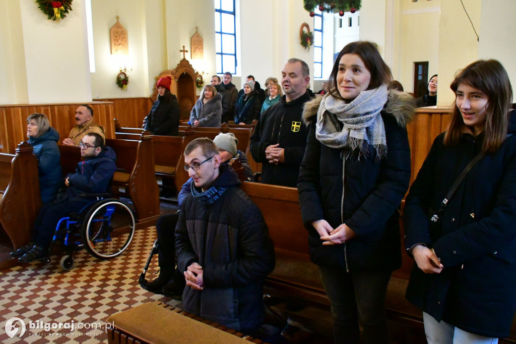 Świąteczne spotkanie osób niepełnosprawnych i chorych w Tereszpolu