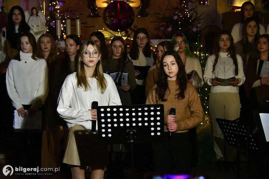 Uwielbienie Narodzonego. Niezwykły koncert młodzieży