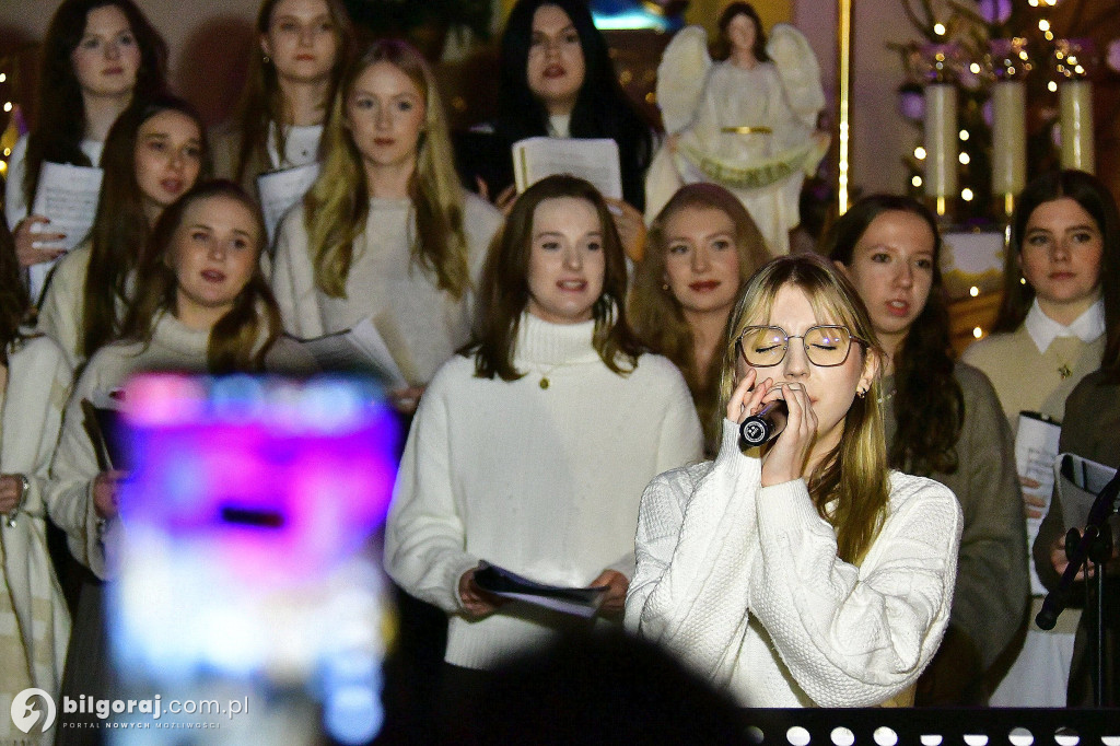 Uwielbienie Narodzonego. Niezwykły koncert młodzieży