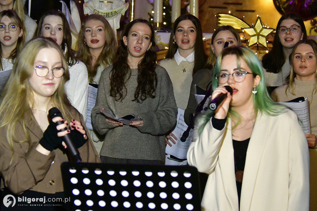 Uwielbienie Narodzonego. Niezwykły koncert młodzieży